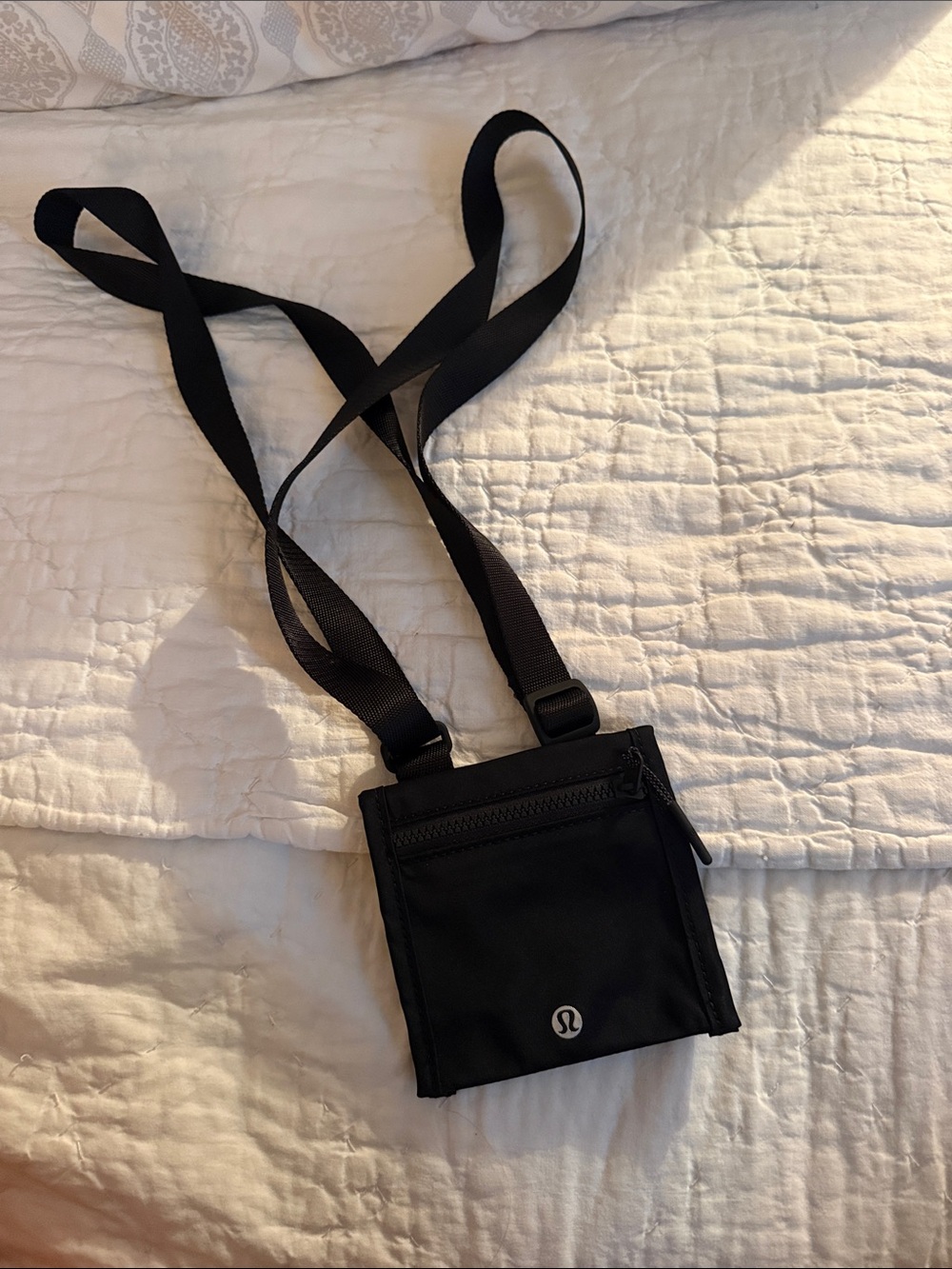lululemon athletica Black Crossbody Wallet Pouch